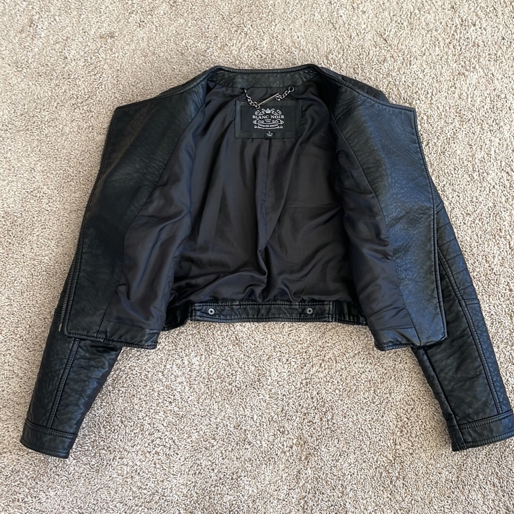 Cropped Leather Jacket - image 2